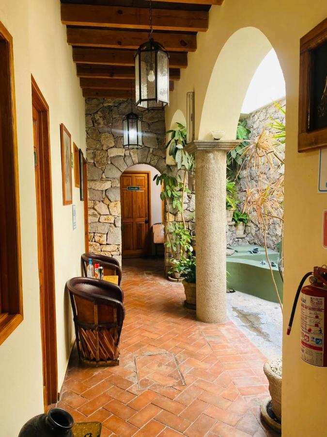 Hotel Antigua Casa De Piedra San Miguel de Allende Luaran gambar