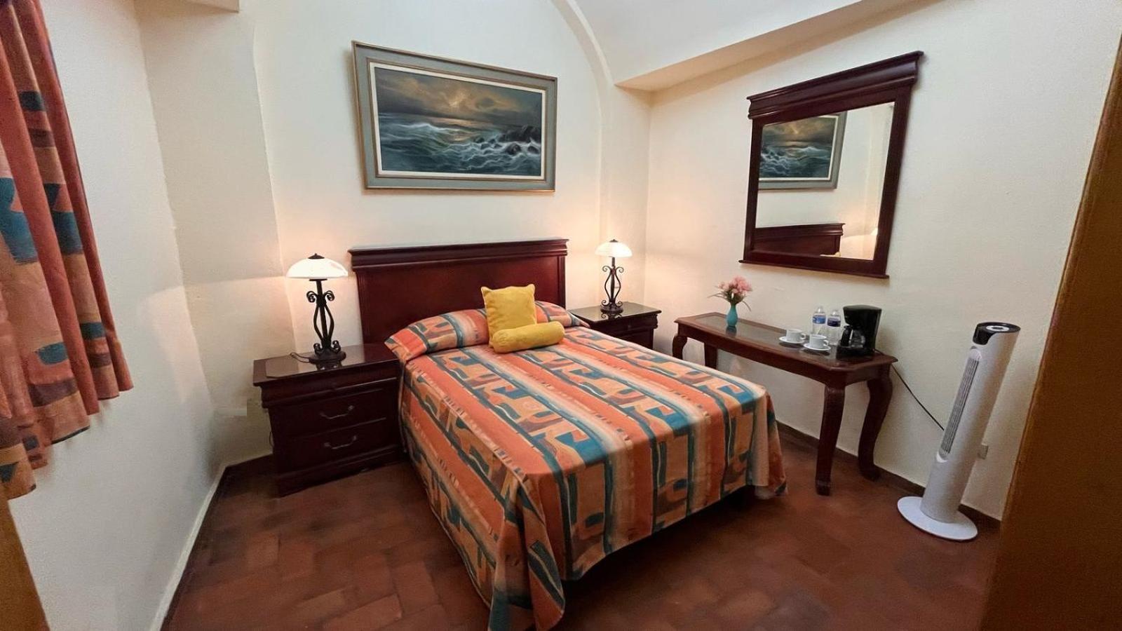 Hotel Antigua Casa De Piedra San Miguel de Allende Luaran gambar