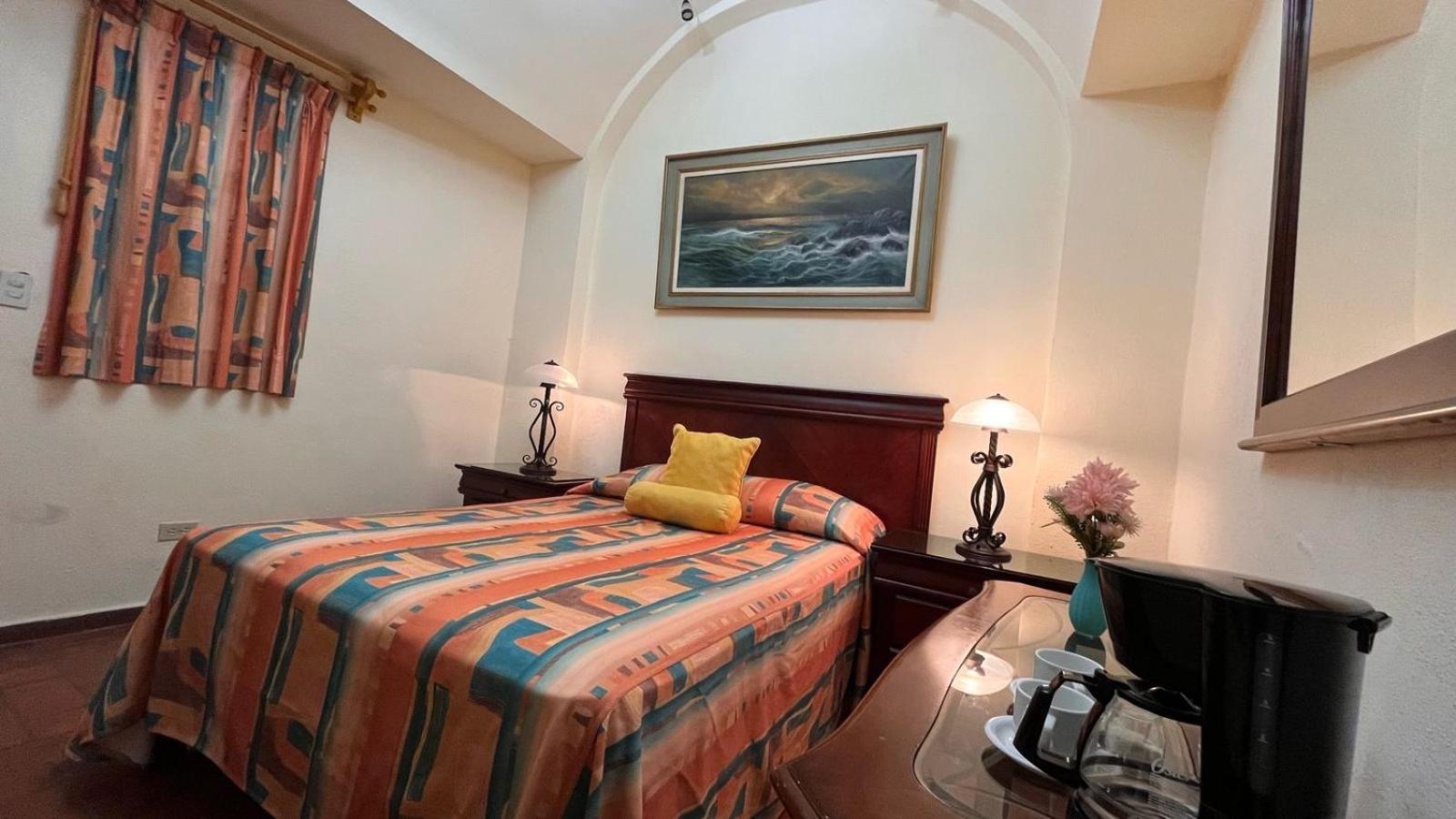 Hotel Antigua Casa De Piedra San Miguel de Allende Luaran gambar